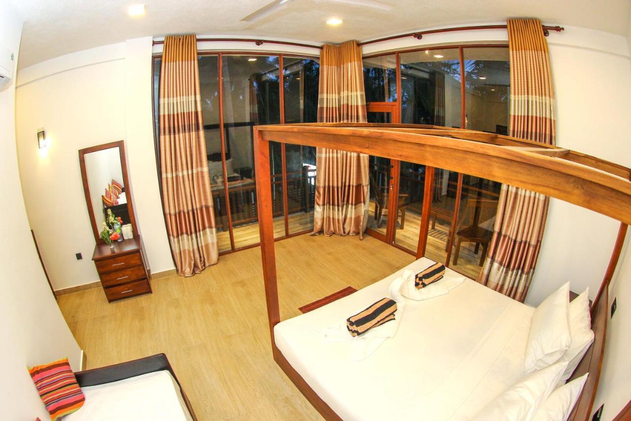 Bay Hiriketiya Dickwella Exterior foto